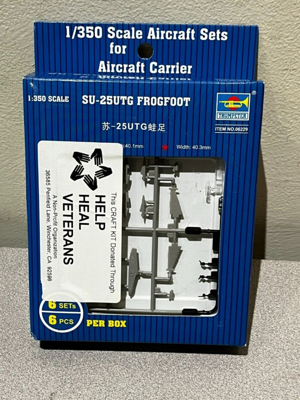 Trumpeter 06229 1/350 Russian Naval Forces Su-25UTG Frogfoot Plane Model Kit